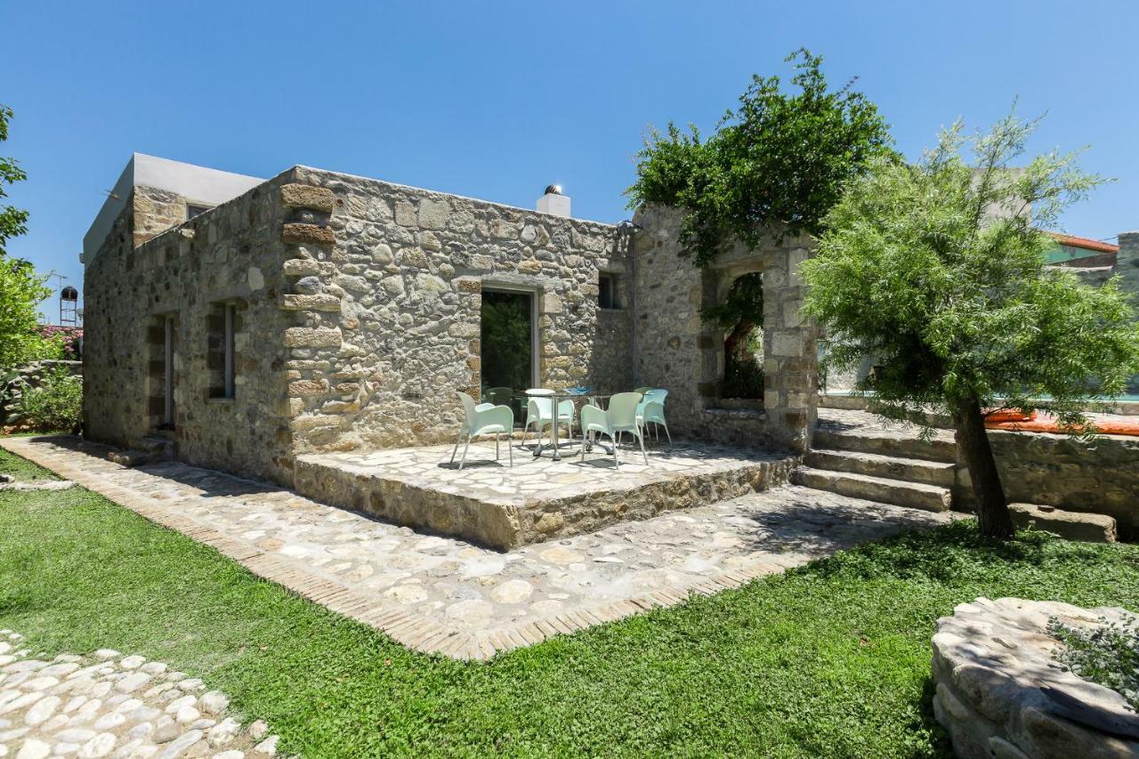 Muazzo Creta Stone House, Nature Escape With Pool, By Thinkvilla Pigi  Exterior photo